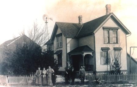 Stuesser Homestead